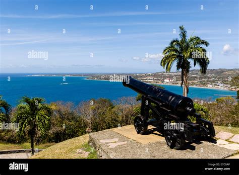 Tobago's capital: Scarborough .